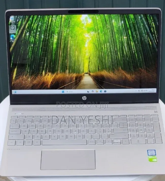 New Laptop HP Pavilion 15 16GB Intel Core i7 SSD 512GB
