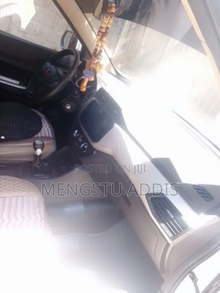 Wuling Hongguang S 2023 White