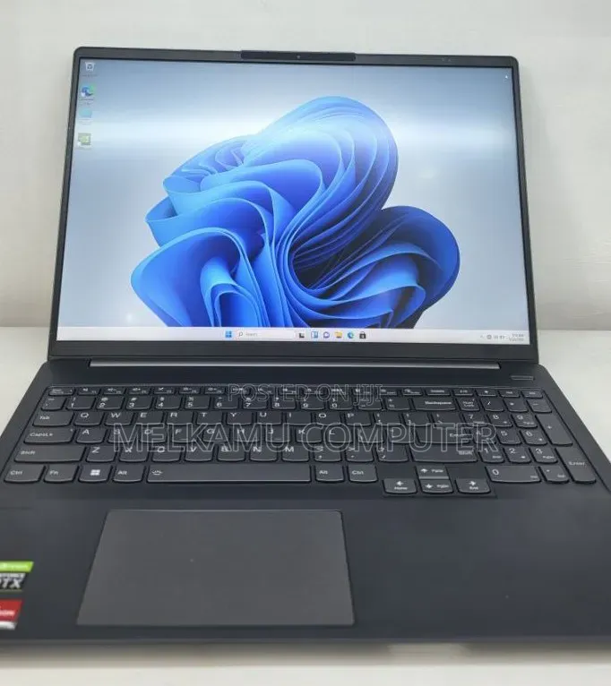 New Laptop Lenovo Ideapad 3 16GB AMD Ryzen 7 SSD 512GB