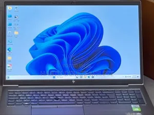 New Laptop HP ZBook Fury 17 G7 16GB Intel Core i7 SSD 512GB