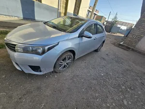 Toyota Corolla 2014 Silver