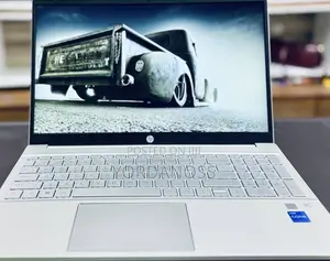 New Laptop HP Pavilion 10 16GB Intel Core i5 SSD 512GB