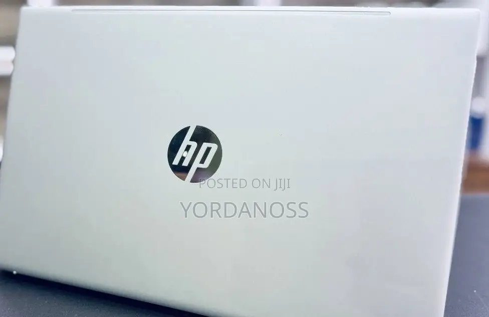 New Laptop HP Pavilion 10 16GB Intel Core i5 SSD 512GB