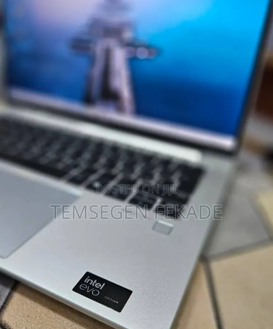 New Laptop HP EliteBook 840 G11 16GB Intel Core Ultra 7 SSD 512GB
