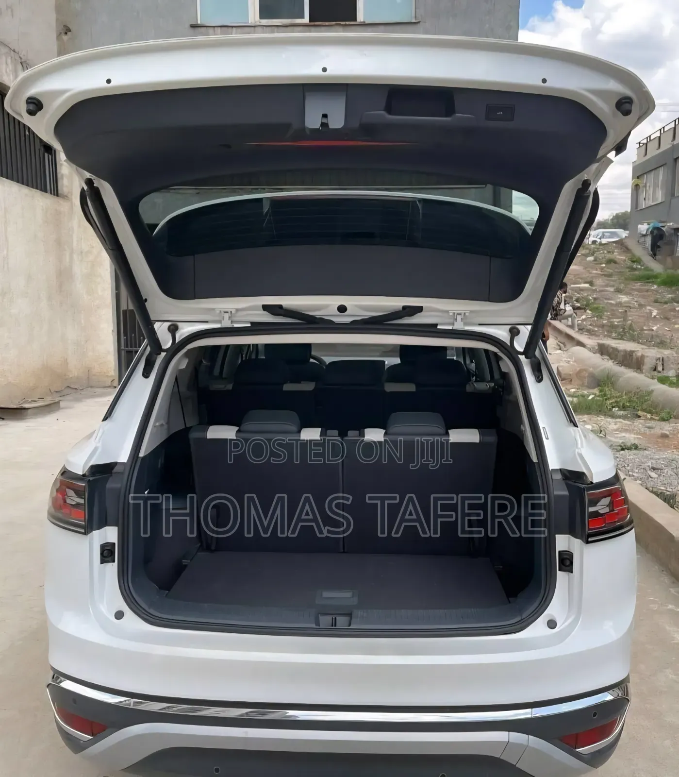 Volkswagen ID.6 2022 White