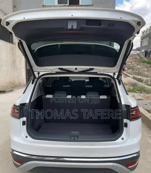 Volkswagen ID.6 2022 White