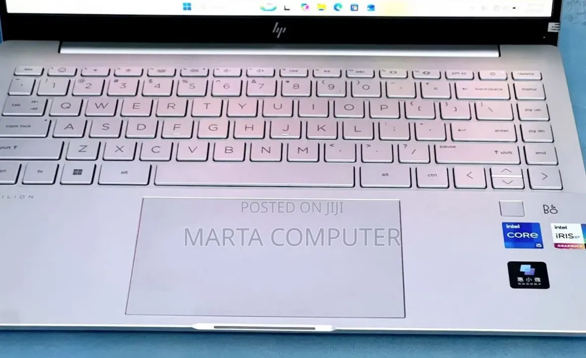 New Laptop HP Pavilion 13 16GB Intel Core i5 SSD 1T