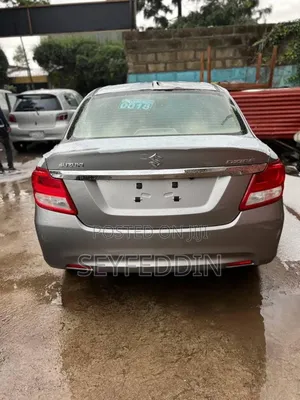 New Suzuki Dzire 2023 Silver
