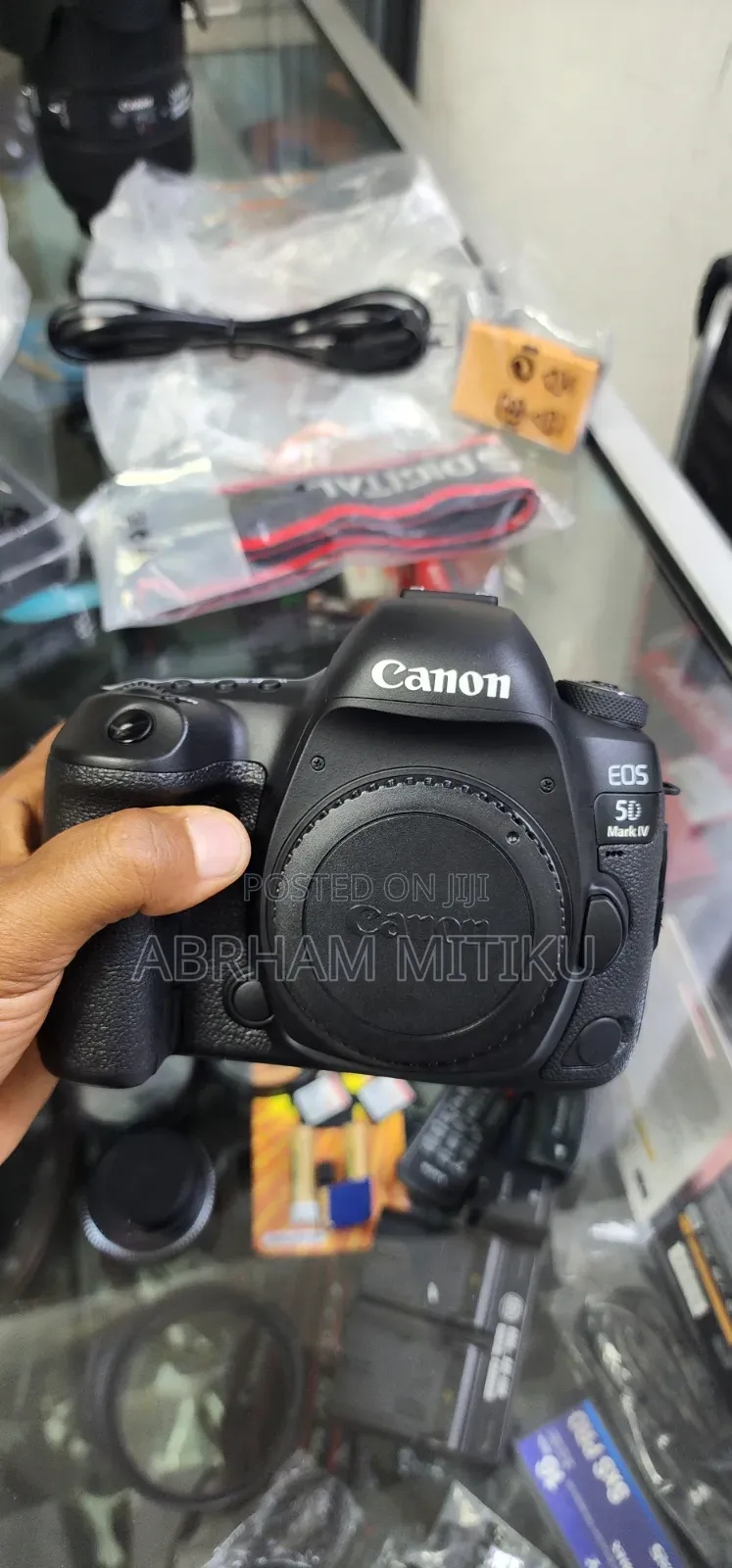 Canon Eos 5d Mark 4 With 24-105 Lens