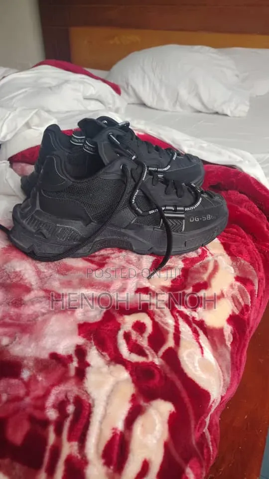 Mens Shoes