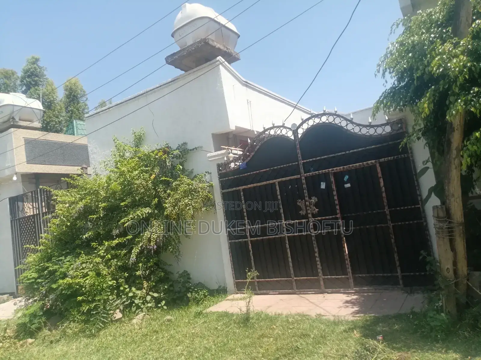 Furnished 7bdrm House in Bishoftu Debirezeyet, East Shewa for sale