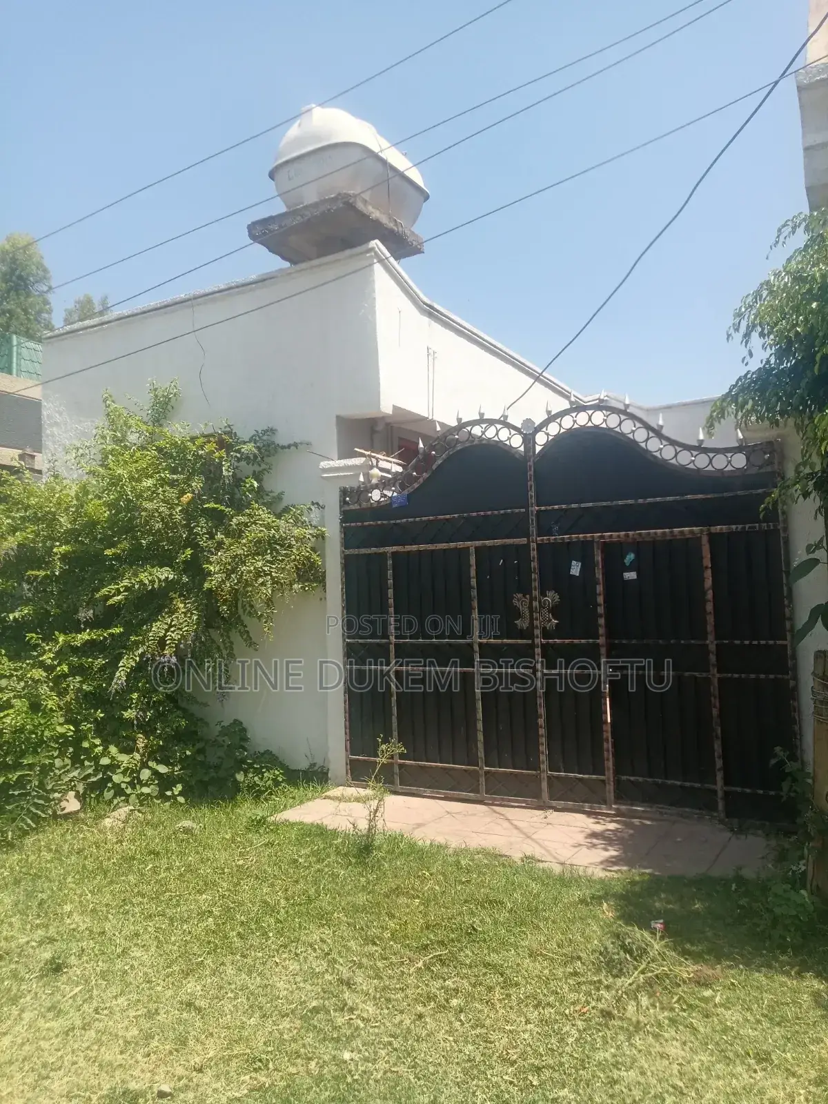 Furnished 7bdrm House in Bishoftu Debirezeyet, East Shewa for sale