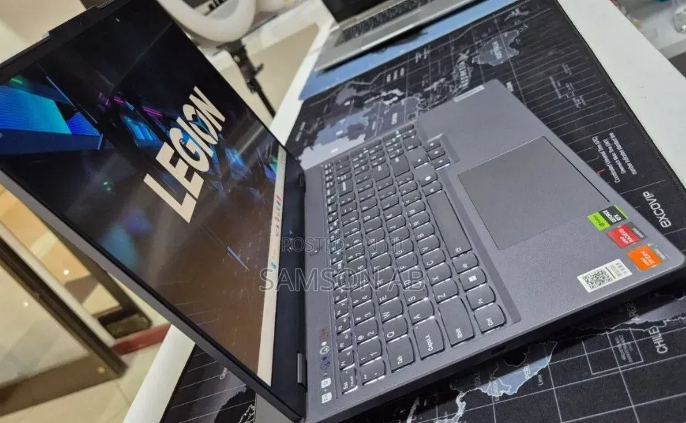 New Laptop Lenovo Legion 7 16GB AMD Ryzen 7 SSD 512GB