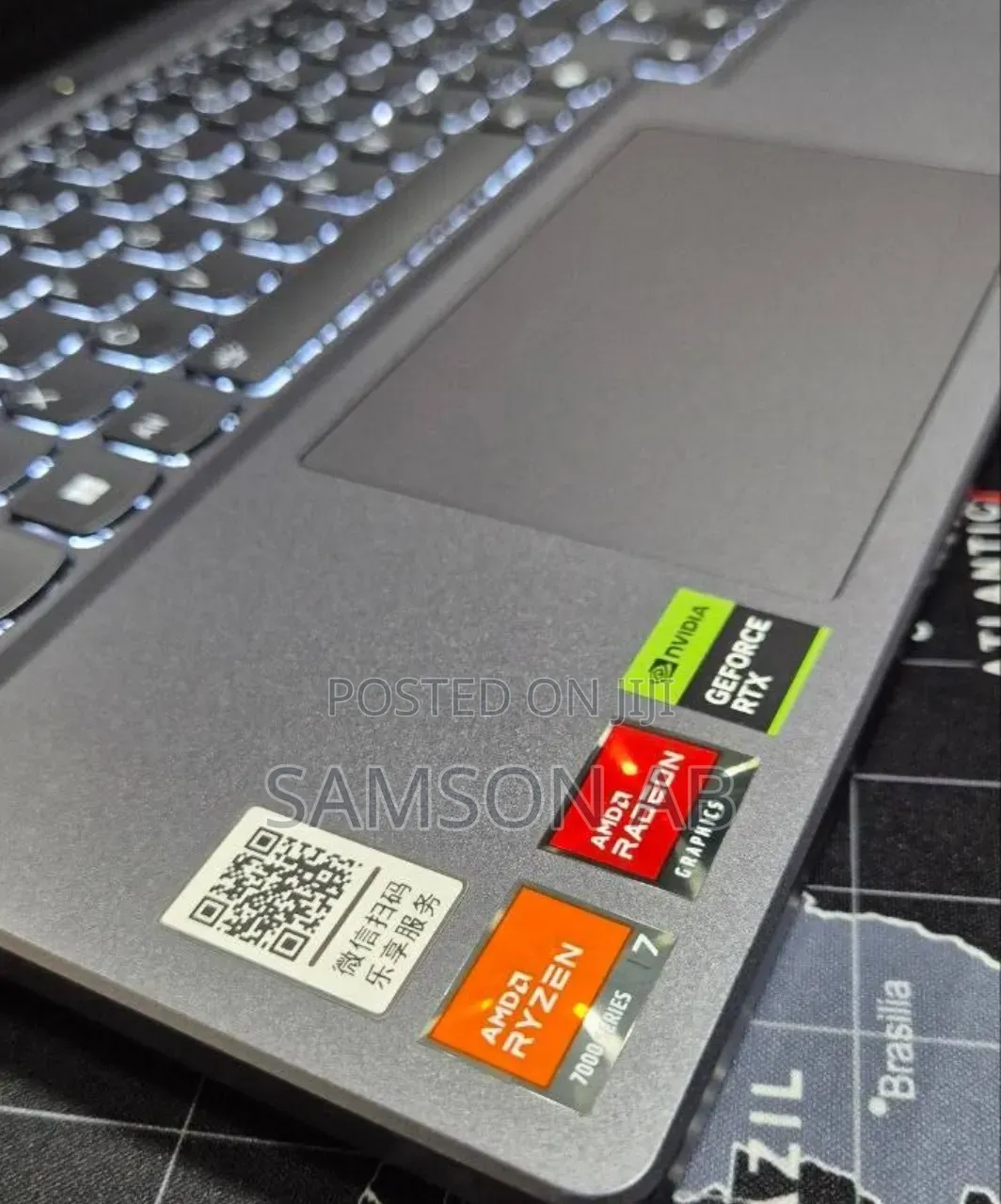 New Laptop Lenovo Legion 7 16GB AMD Ryzen 7 SSD 512GB