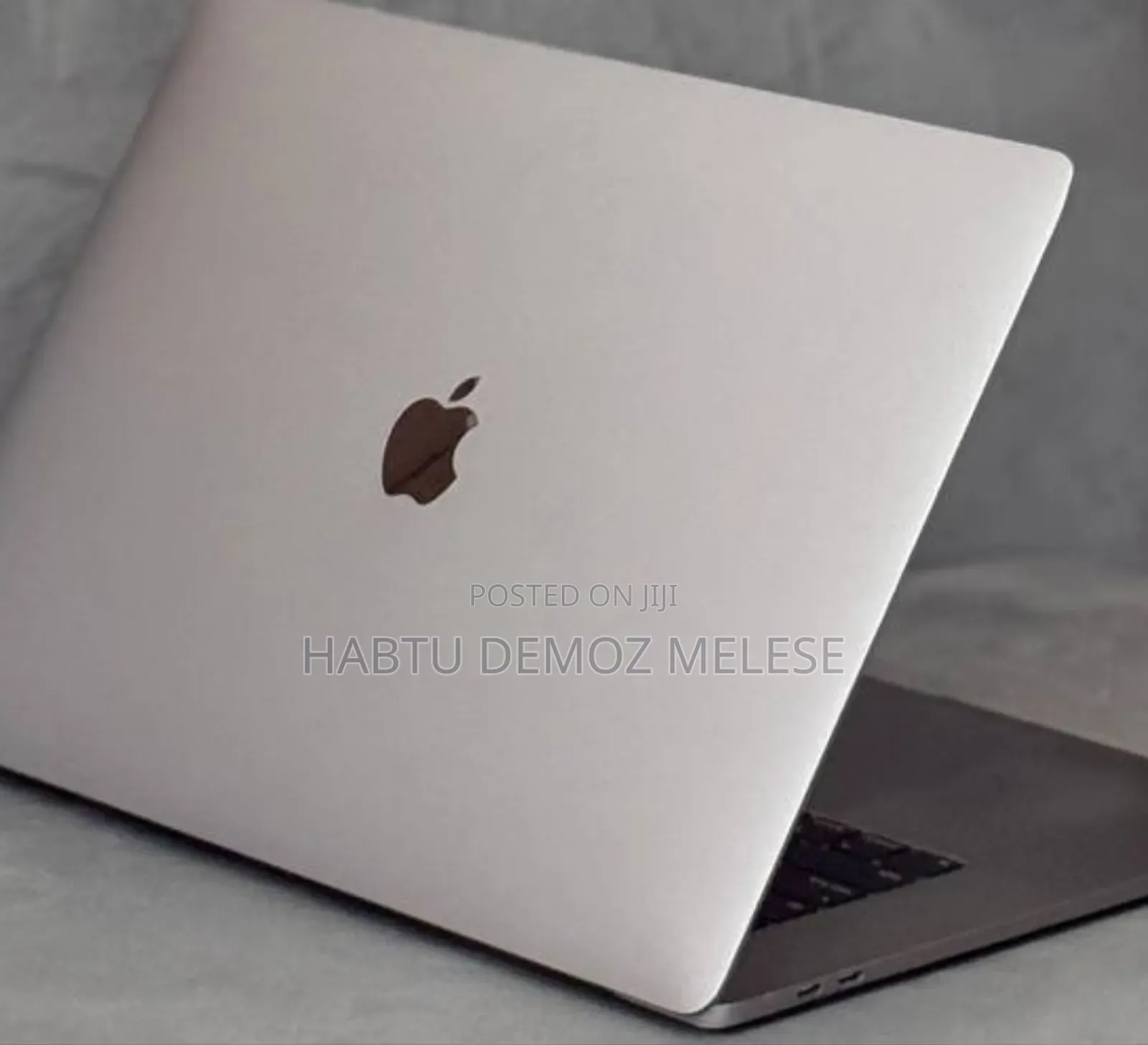 New Laptop Apple MacBook Pro 2019 32GB Intel Core i9 SSD 512GB