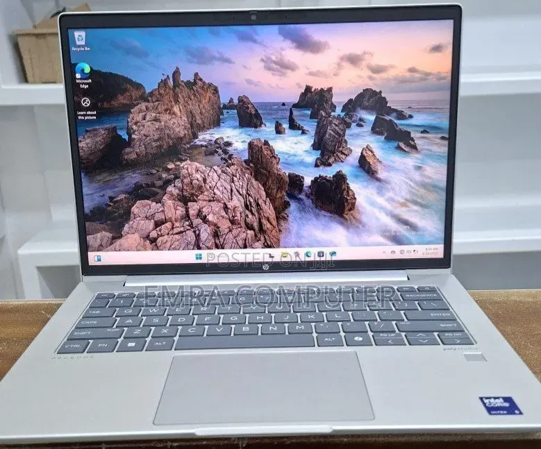 New Laptop HP ProBook 440 16GB AMD Ryzen 7 SSD 512GB