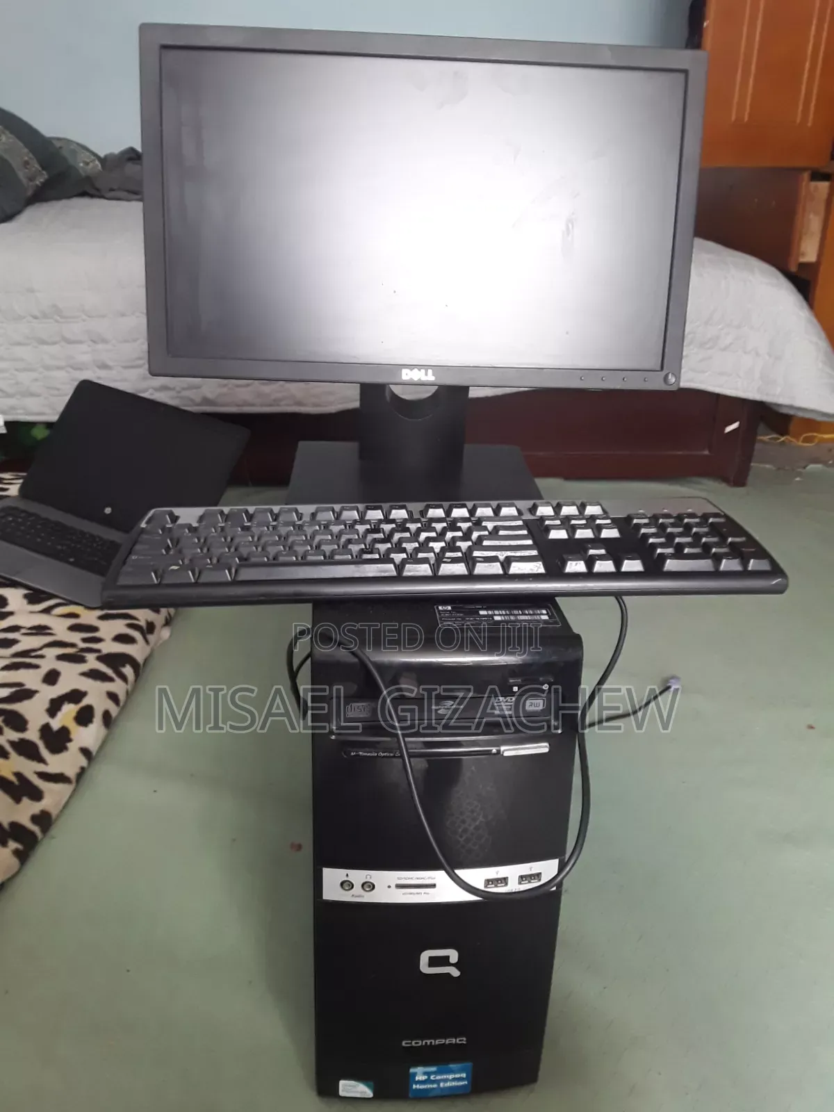 Desktop Computer HP 3GB Intel Core M HDD 320GB