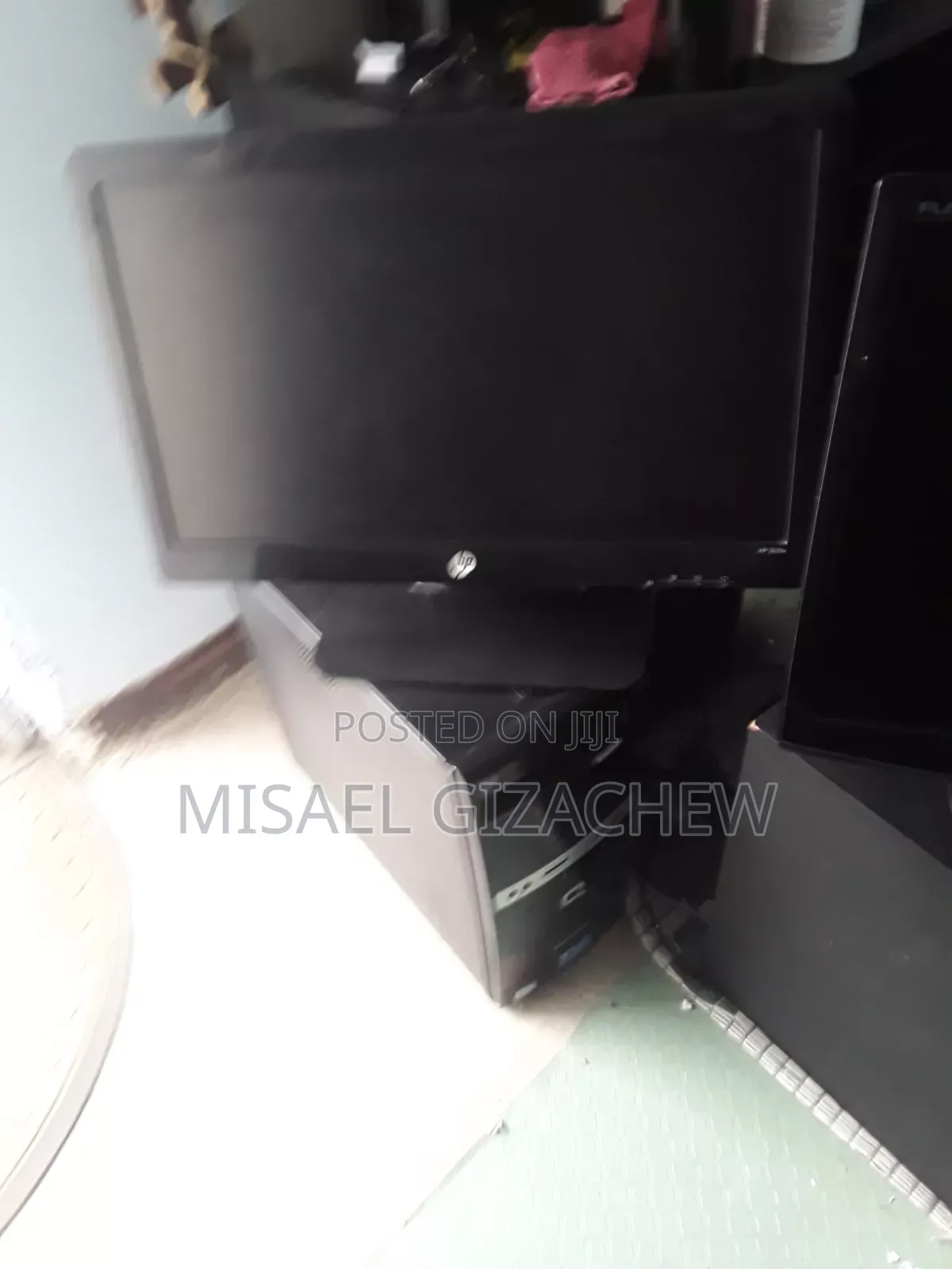 Desktop Computer HP 3GB Intel Core M HDD 320GB