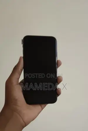 Apple iPhone 11 64 GB Black