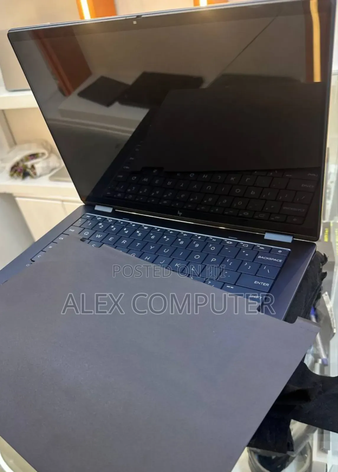 New Laptop HP OmniBook X Flip 14" 16GB Intel Core Ultra 7 SSD 1T