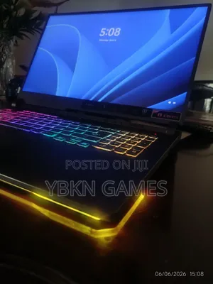 Laptop Asus ROG Strix G17 16GB AMD Ryzen 7 SSD 1T