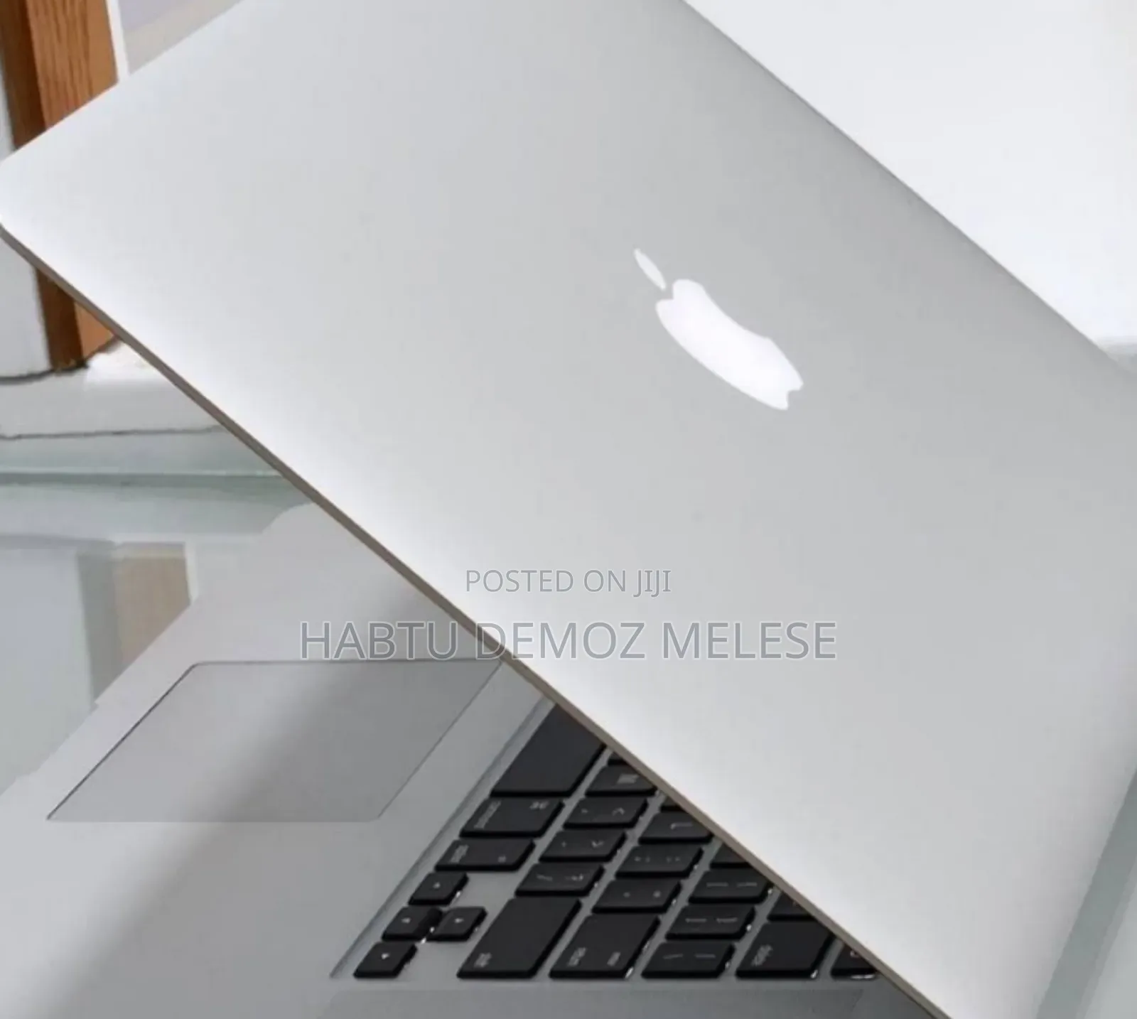 New Laptop Apple MacBook Pro 2015 16GB Intel Core i7 SSD 512GB