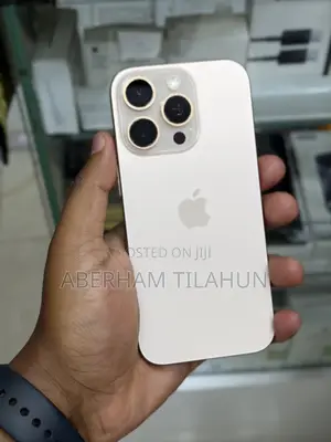 Apple iPhone 16 Pro 128 GB Gold