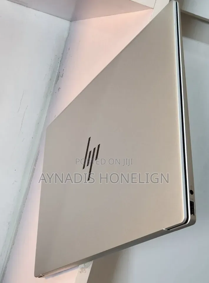 New Laptop HP 16GB Intel Core i7 SSD 512GB