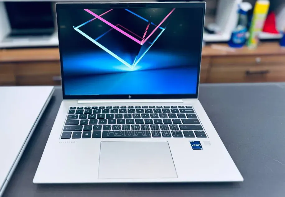 New Laptop HP EliteBook 840 16GB Intel Core i7 SSD 512GB