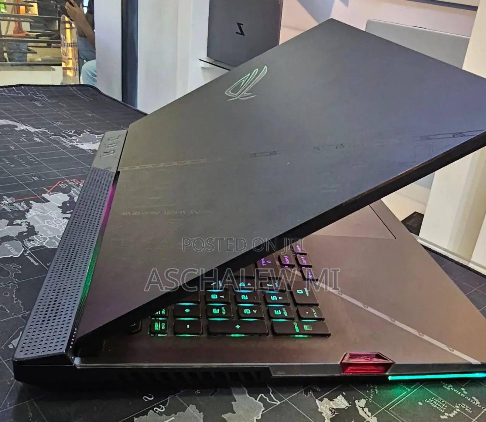 New Laptop Asus ROG Strix G17 32GB Intel Core i9 SSD 1T