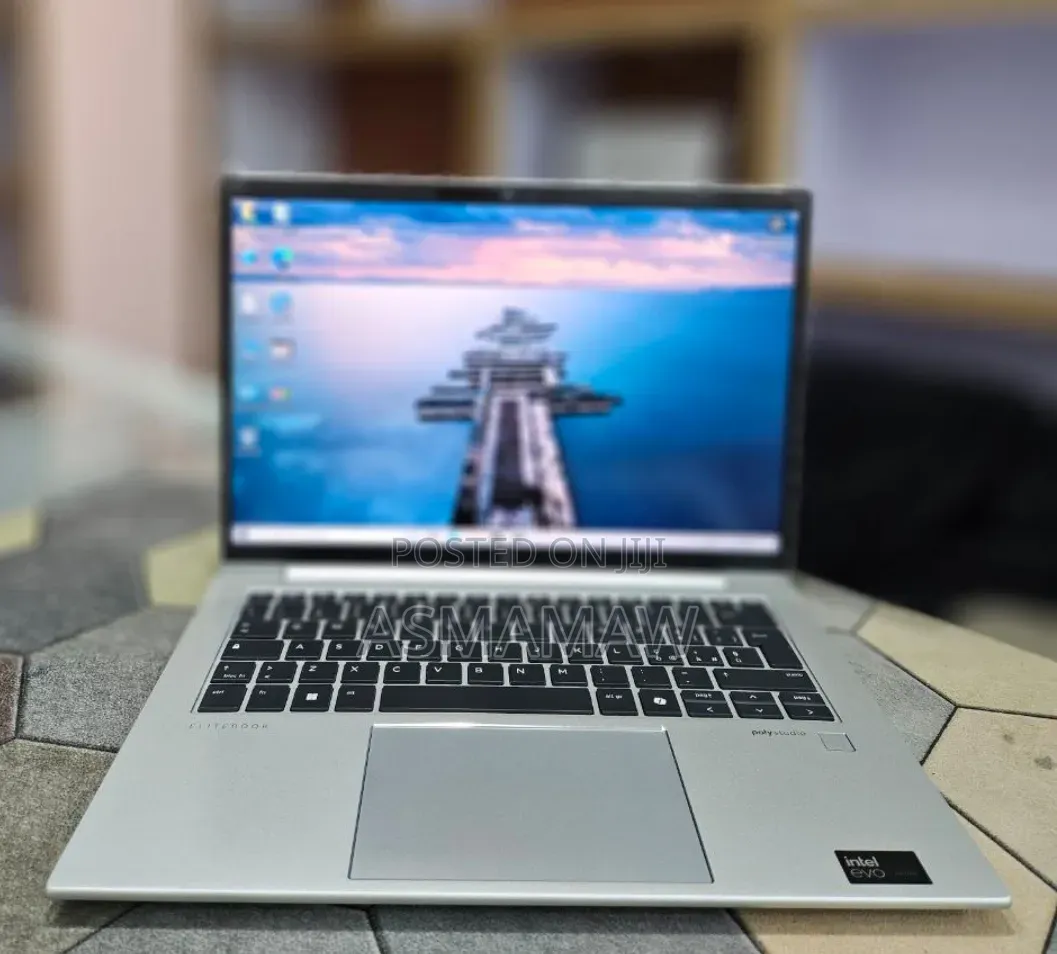 New Laptop HP EliteBook 840 G11 16GB AMD Ryzen 7 SSD 512GB