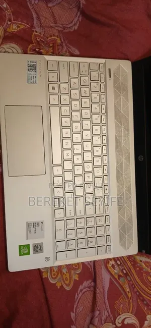 New Laptop HP 251 G3 16GB Intel Core i7 HDD 512GB