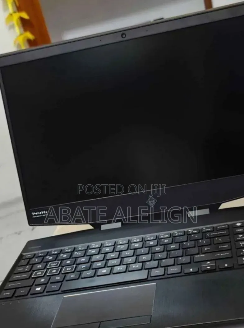 New Laptop HP Omen 17 16GB Intel Core i7 SSD 512GB