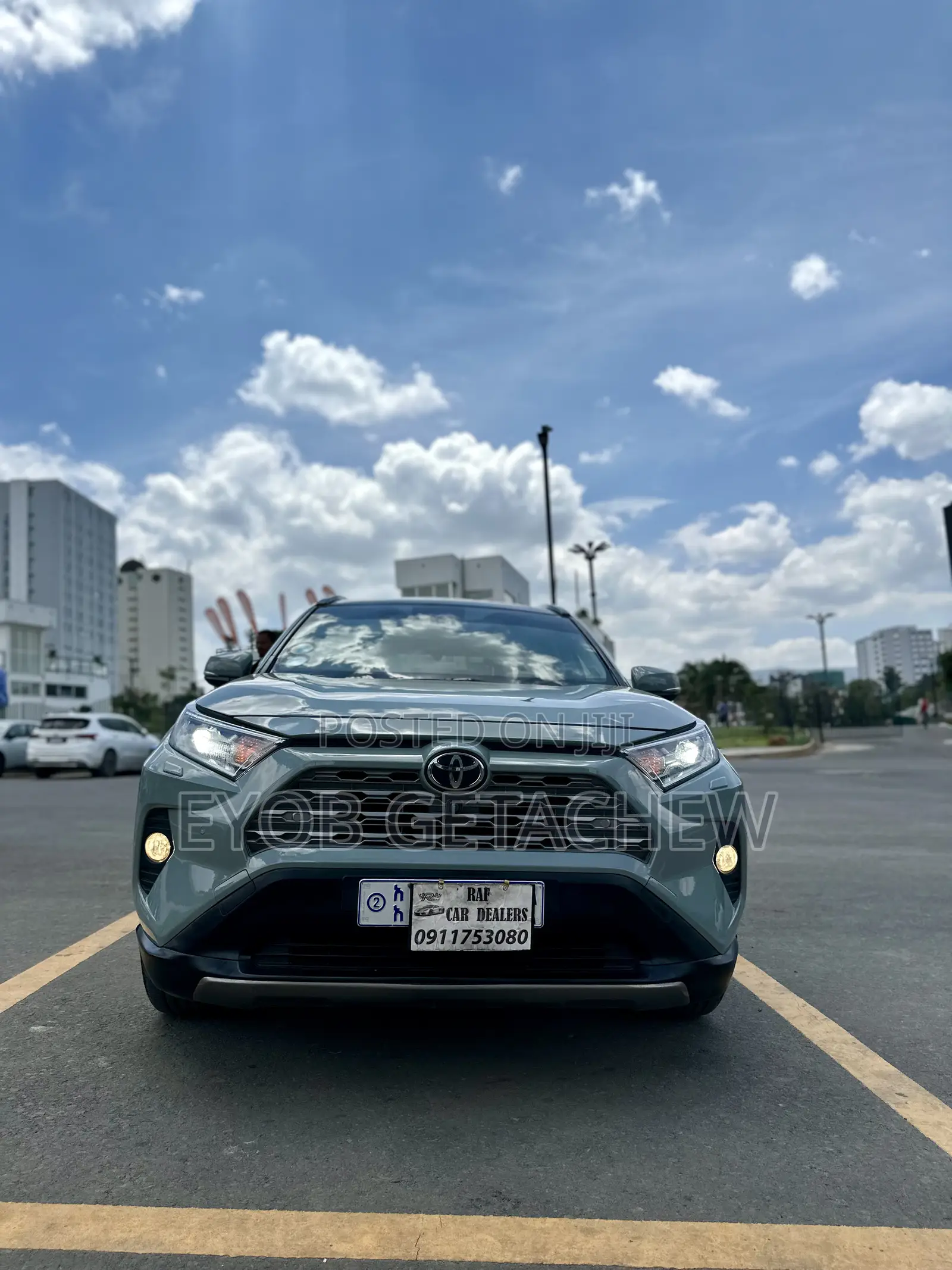 Toyota RAV4 2020 Green