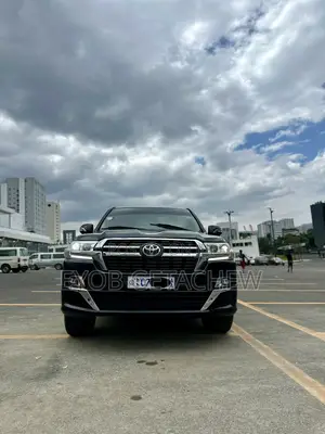 Toyota Land Cruiser 2011 Black