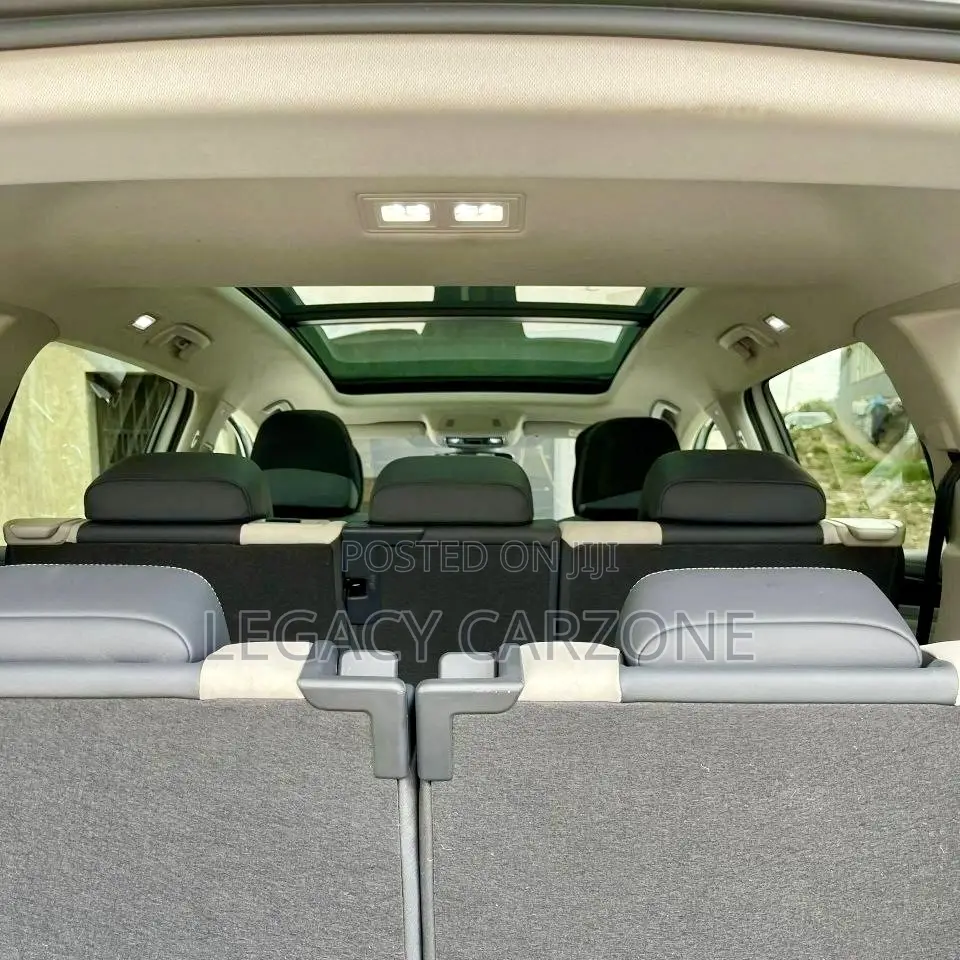 Volkswagen ID.6 2022 White