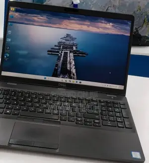 New Laptop Dell Precision 3541 16GB Intel Core i7 SSD 512GB