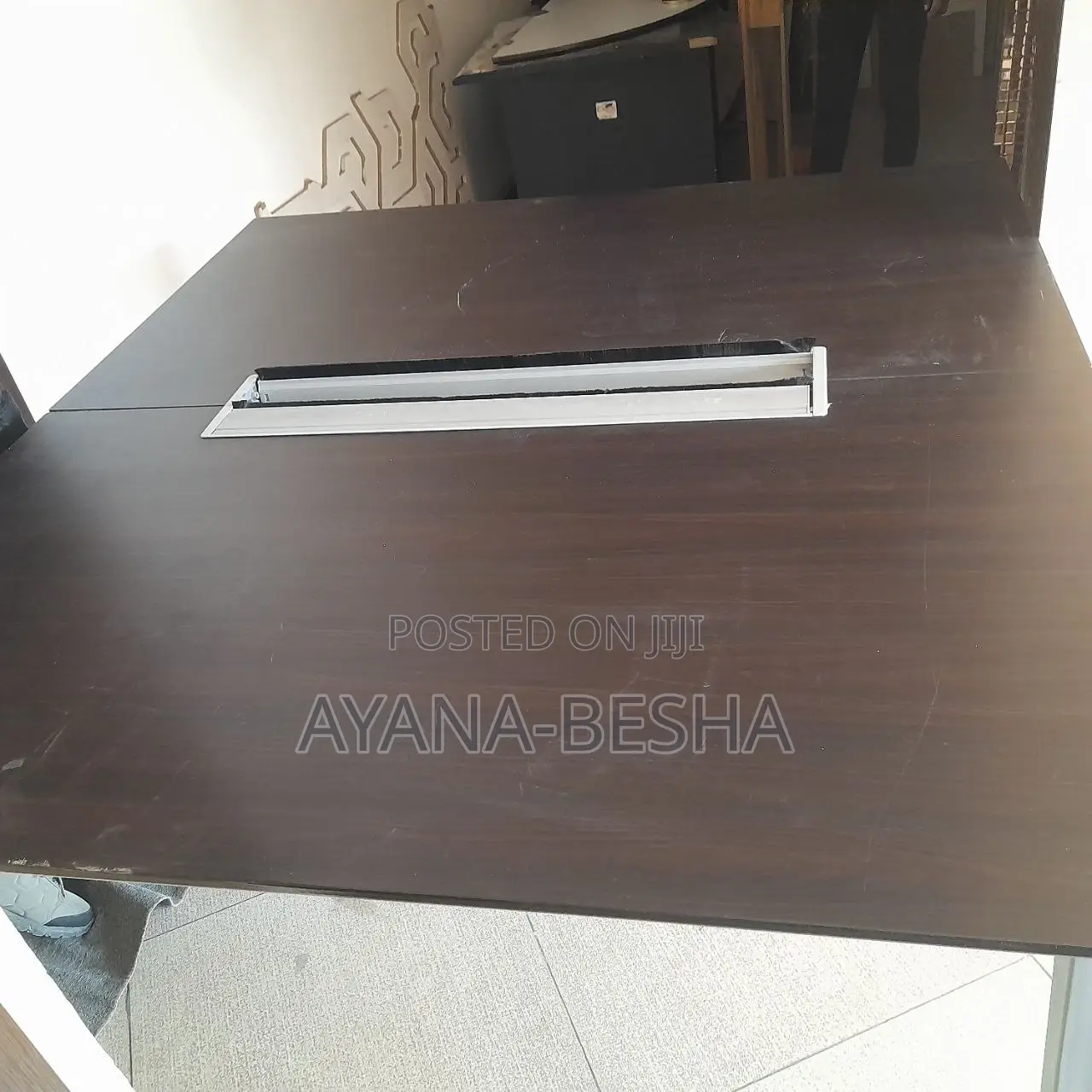 Large Meeting/Conference Table