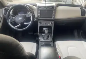 Hyundai Creta 2022 White