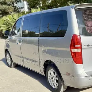 Hyundai Starex 2012 Silver