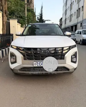 Hyundai Creta 2022 White