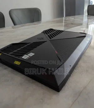 Laptop HP Omen X 8GB Intel Core i5 HDD+SSD 1.5T