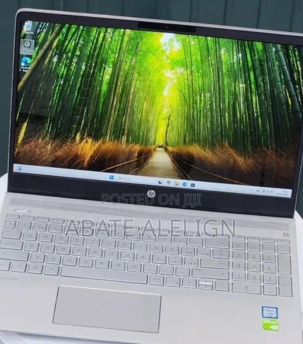 New Laptop HP Pavilion 14 16GB Intel Core i7 SSD 512GB