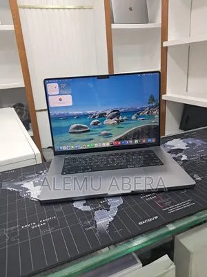 New Laptop Apple MacBook Pro 2021 M1 32GB Apple M1 Pro SSD 512GB
