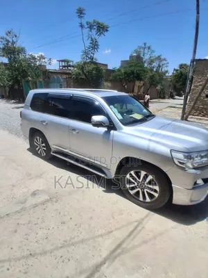 Toyota Land Cruiser 2019 Silver