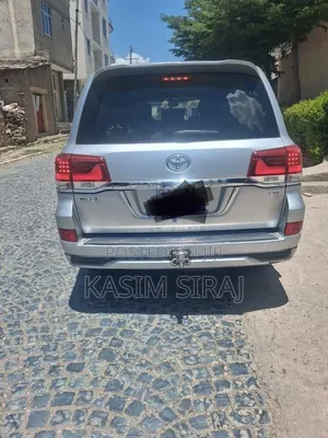 Toyota Land Cruiser 2019 Silver