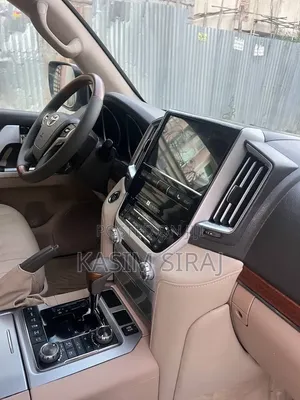 Toyota Land Cruiser 2019 Silver