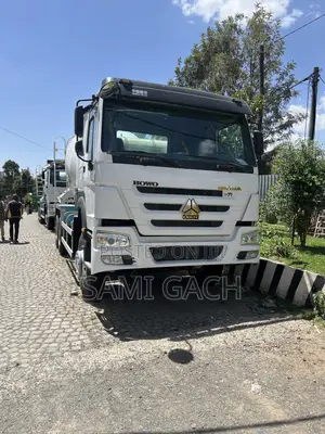 Sinotruck Mixer