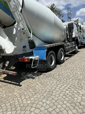 Sinotruck Mixer