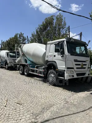 Sinotruck Mixer